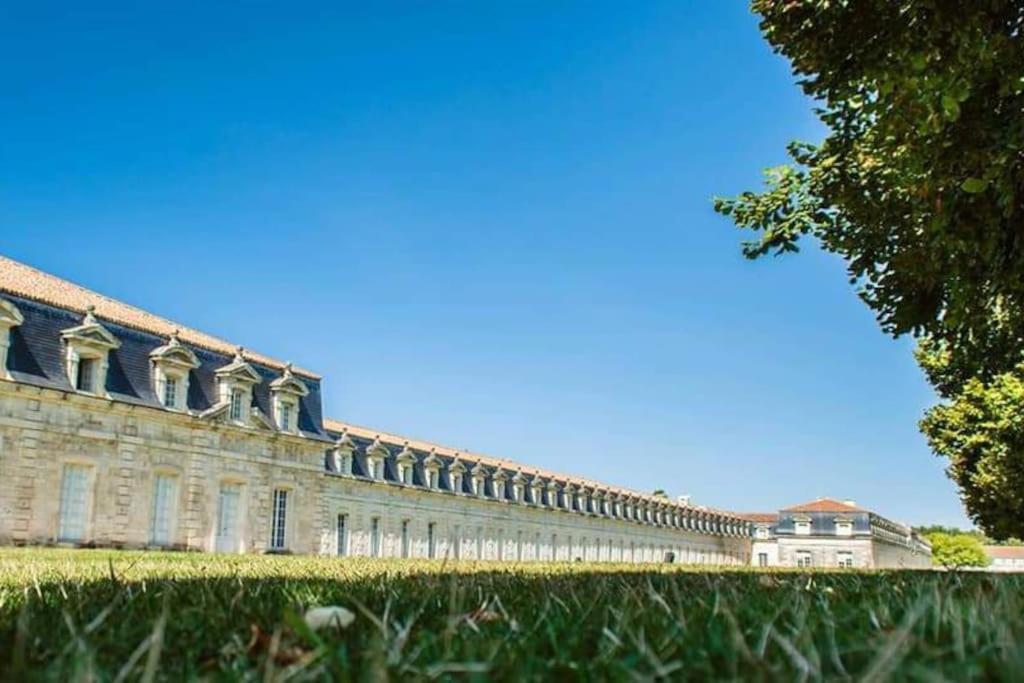 Вілла Gite Des Huskys Tonnay-Charente Екстер'єр фото
